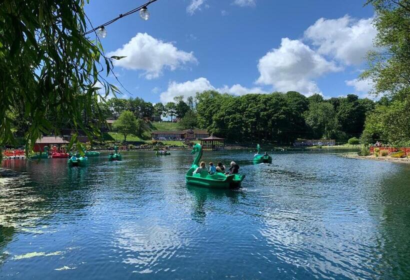 هتل The Headlands