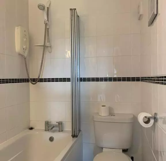 هتل The Headlands