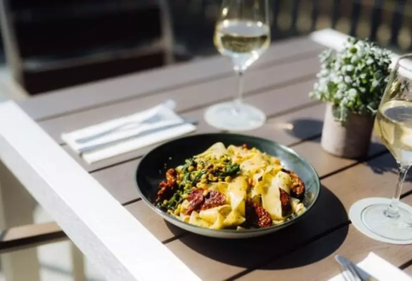 The Redhurst Hotel Glasgow