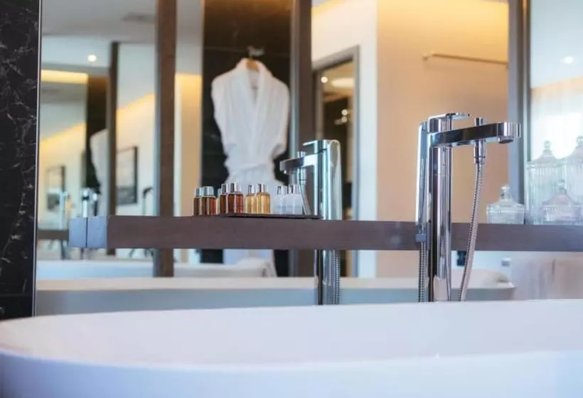 The Redhurst Hotel Glasgow