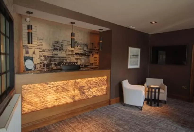 The Redhurst Hotel Glasgow