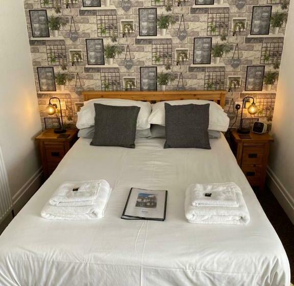 Отель Willow Dene