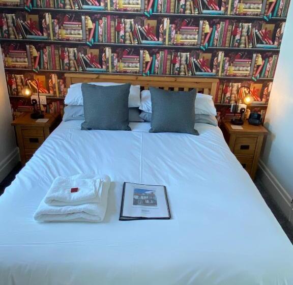 Отель Willow Dene