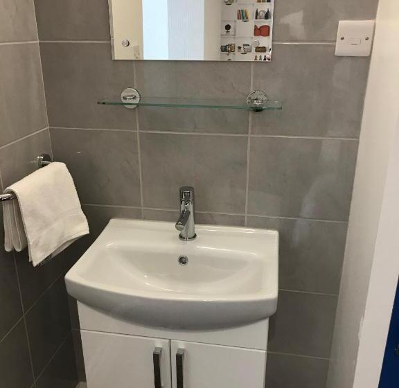 Отель Willow Dene