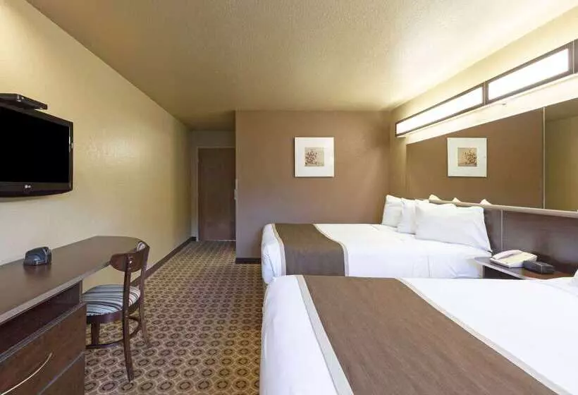 Microtel Inn & Suites By Wyndham Searcy