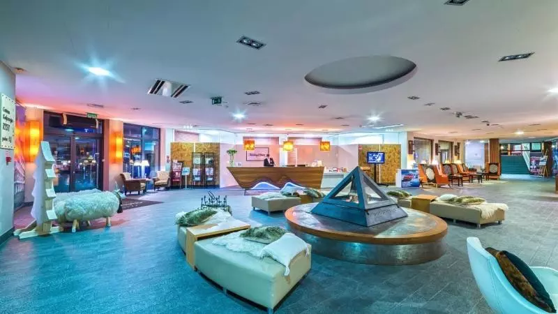 Resort Grand Nosalowy Dwor