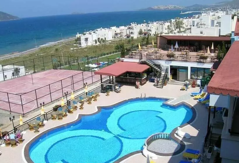 リゾートホテル Victoria Suite Hotel & Spa