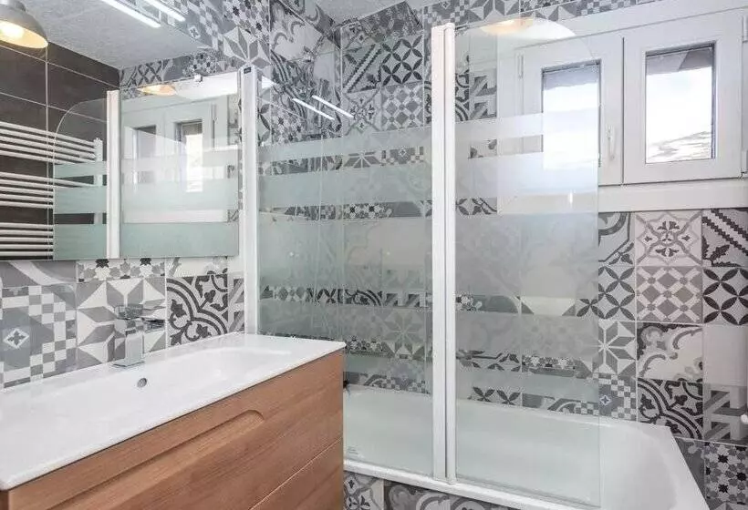 Apartamentos Vaquers Mikka