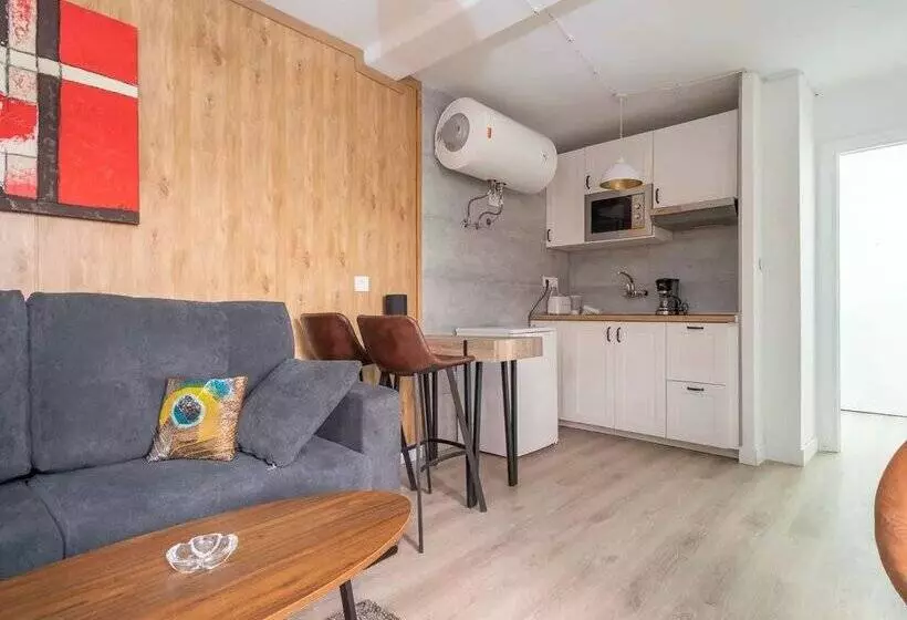Apartamentos Vaquers Mikka