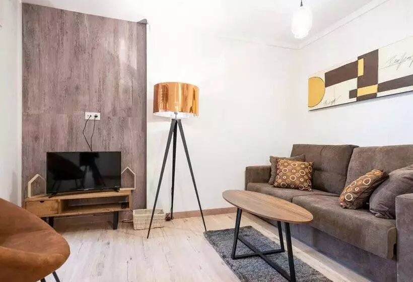 Apartamentos Vaquers Mikka