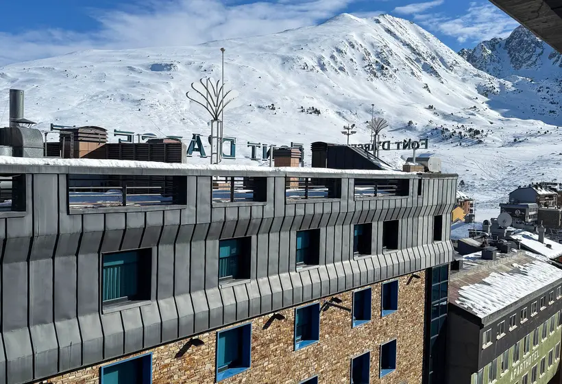 Apartamentos Vaquers Mikka