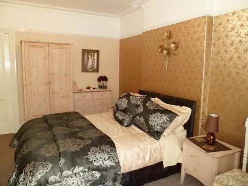 Rosewood Bed And Breakfast