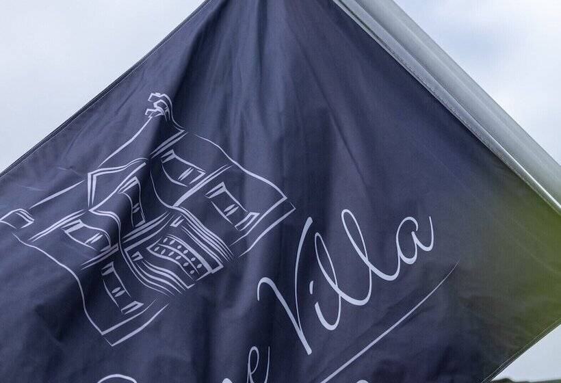 مبيت وإفطار Stone Villa Chester