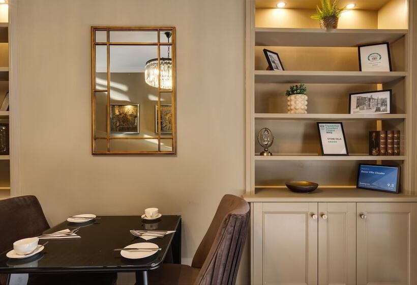 مبيت وإفطار Stone Villa Chester