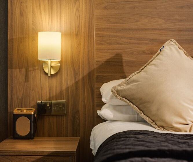 مبيت وإفطار Stone Villa Chester