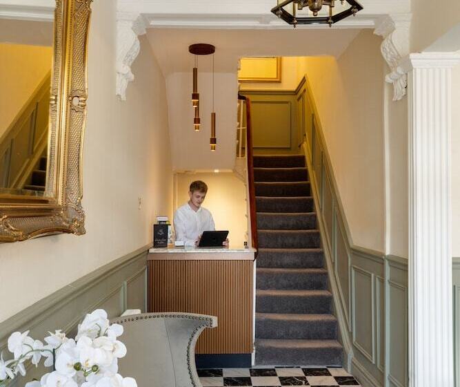 مبيت وإفطار Stone Villa Chester