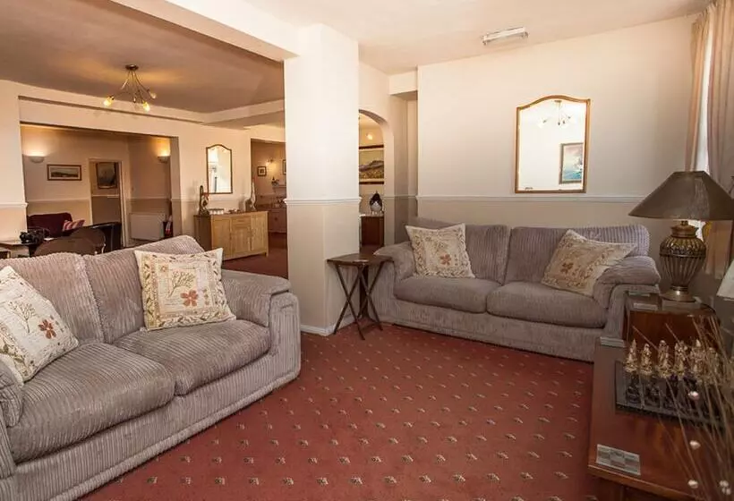 مبيت وإفطار Two Beaches