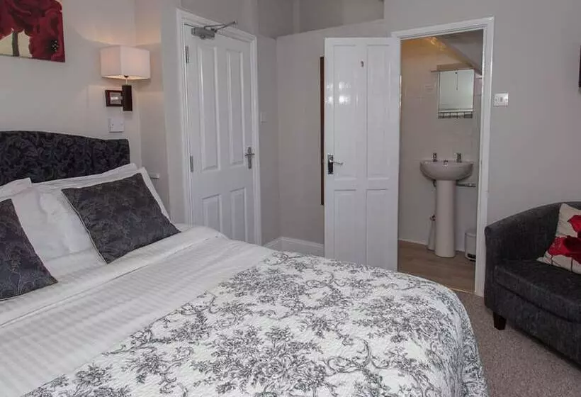 مبيت وإفطار Two Beaches