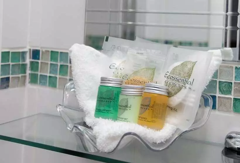 مبيت وإفطار Two Beaches