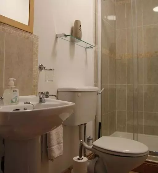 Greenmount Bed And Breakfast