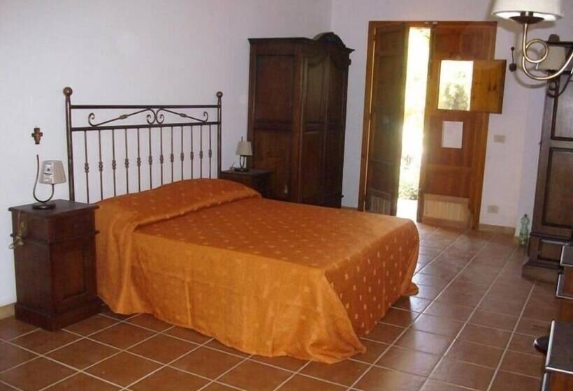 Hotel Agriturismo Castelluzzo