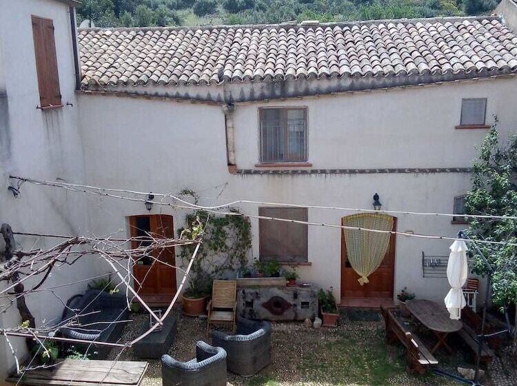 Hotel Agriturismo Castelluzzo