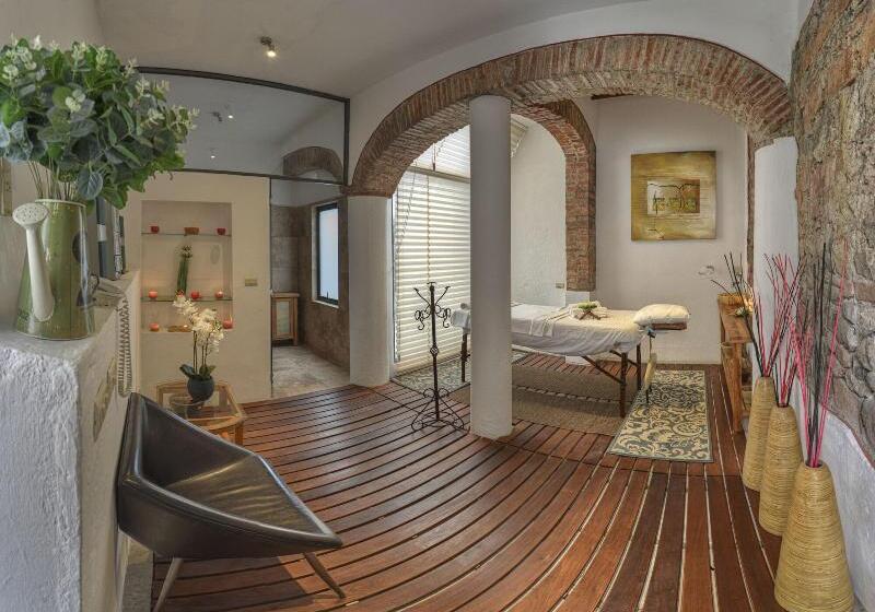 Alqueria De Carrion Hotel Boutique