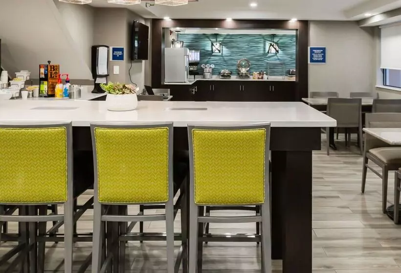 호텔 Best Western West Lebanon Hanover