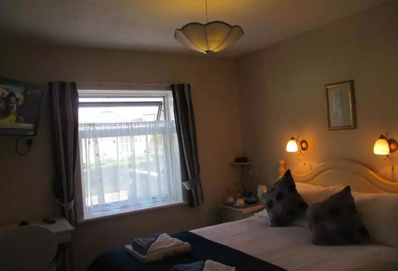 Hotel Caledonia Guest House