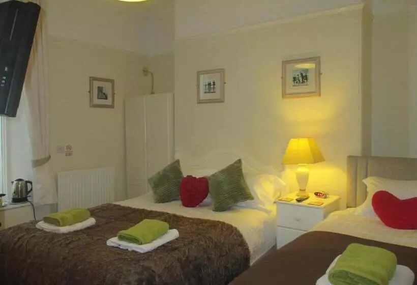 Hotel Caledonia Guest House