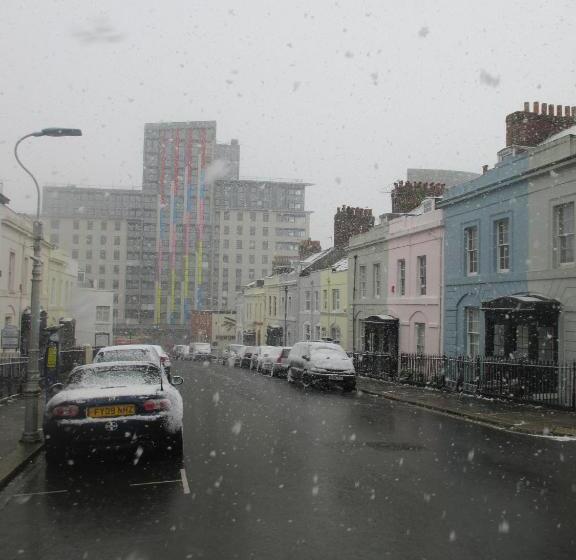 בית מלון כפרי Caledonia Guest House