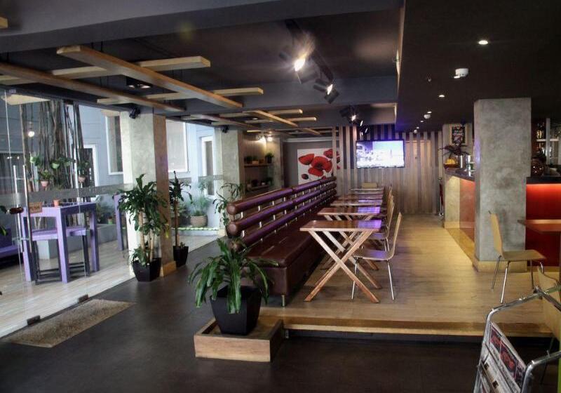 Hotel Guijo Suites Makati