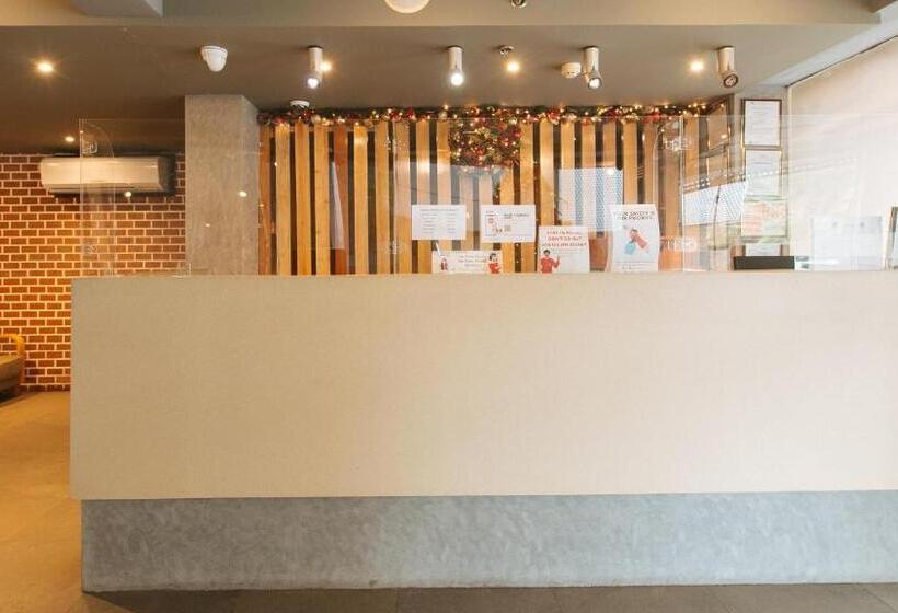 Hotel Guijo Suites Makati