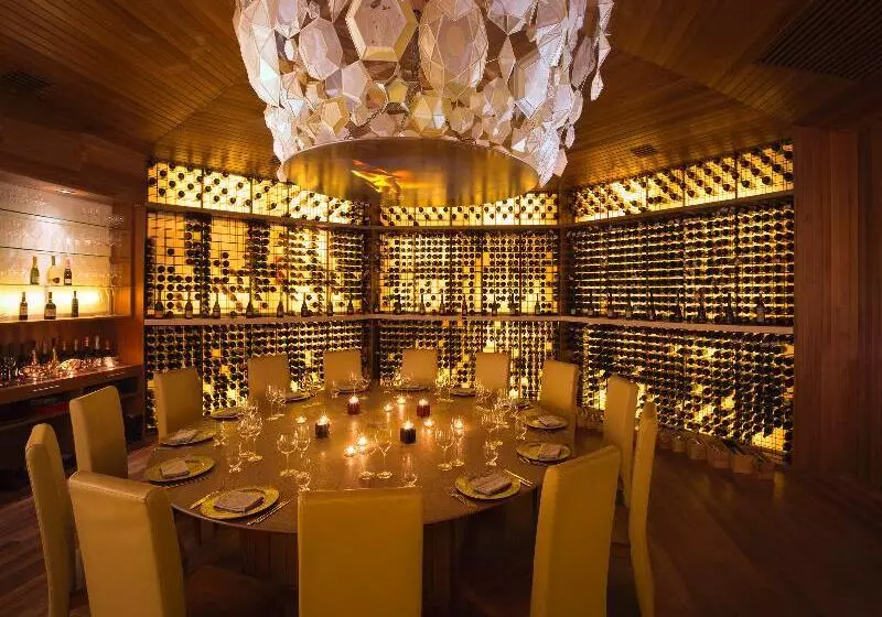 Hotell Huvafen Fushi