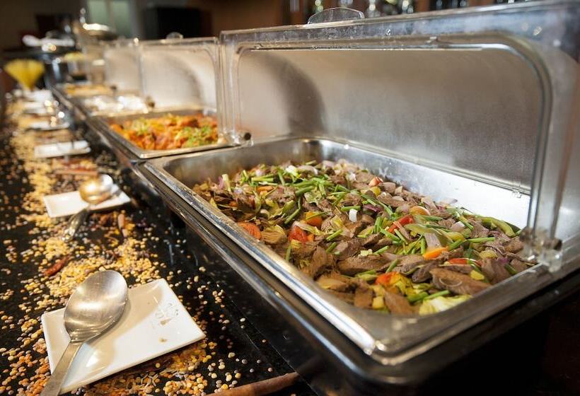 Jalsa Beach Hotel & Spa