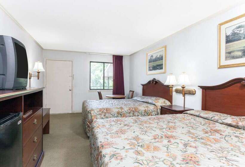 فندق Knights Inn Point South Yemassee