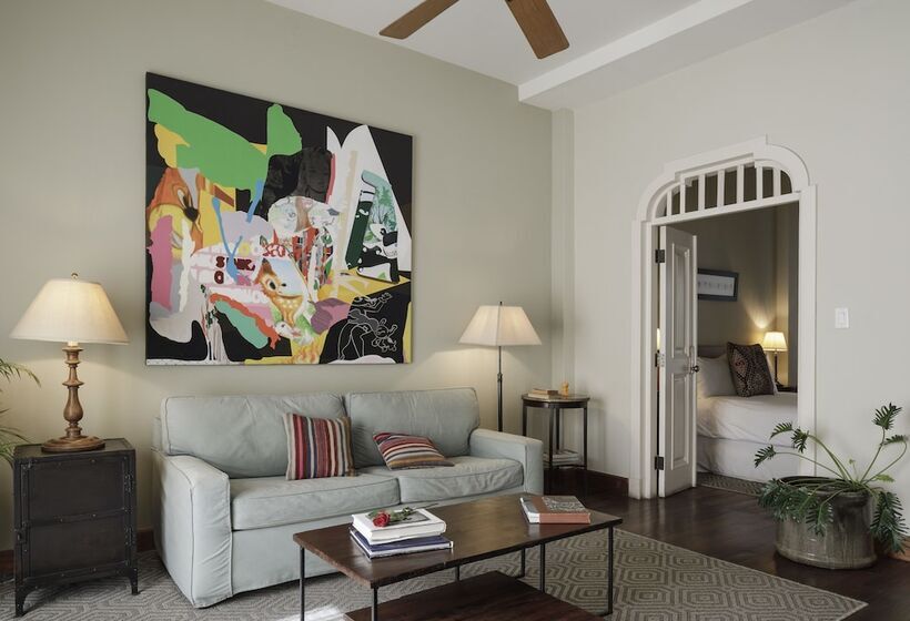 Отель Las Clementinas