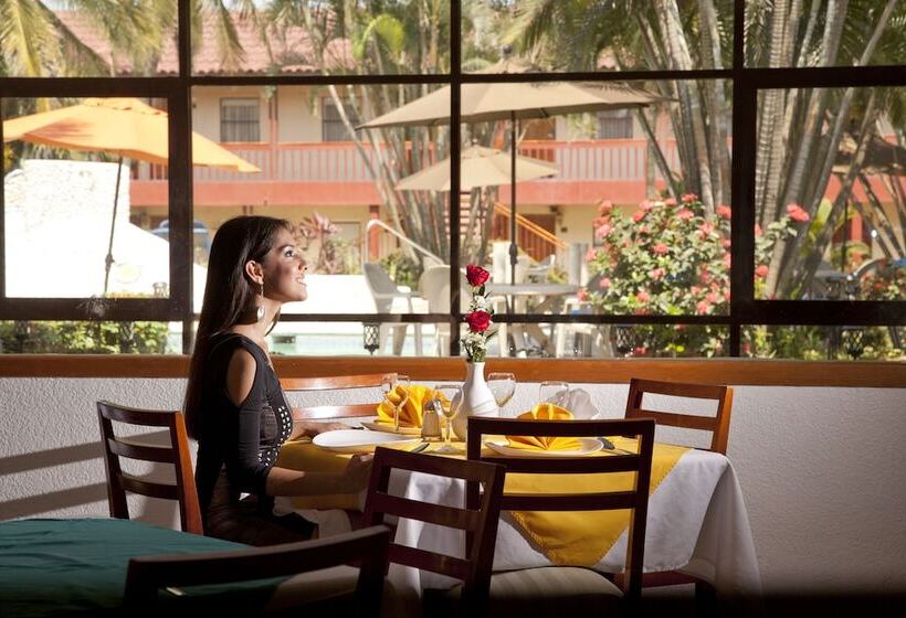 فندق Los Andes Coatzacoalcos