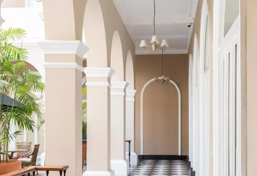 Lp Los Portales Hotel Piura