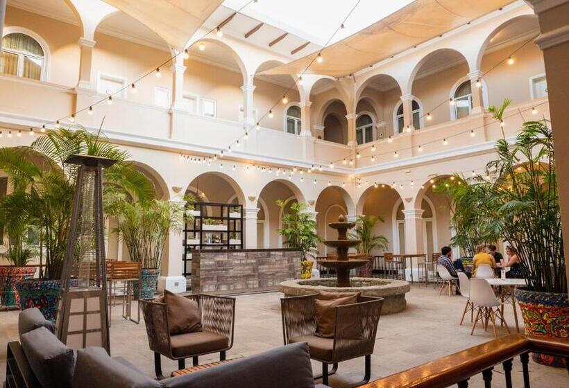 Lp Los Portales Hotel Piura