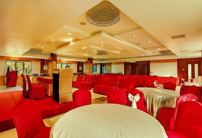 فندق Nm Royale County