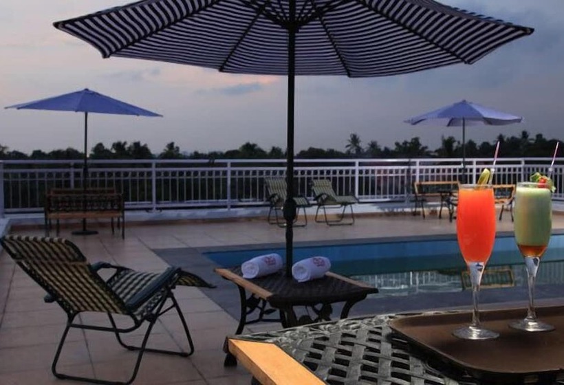 فندق Nm Royale County