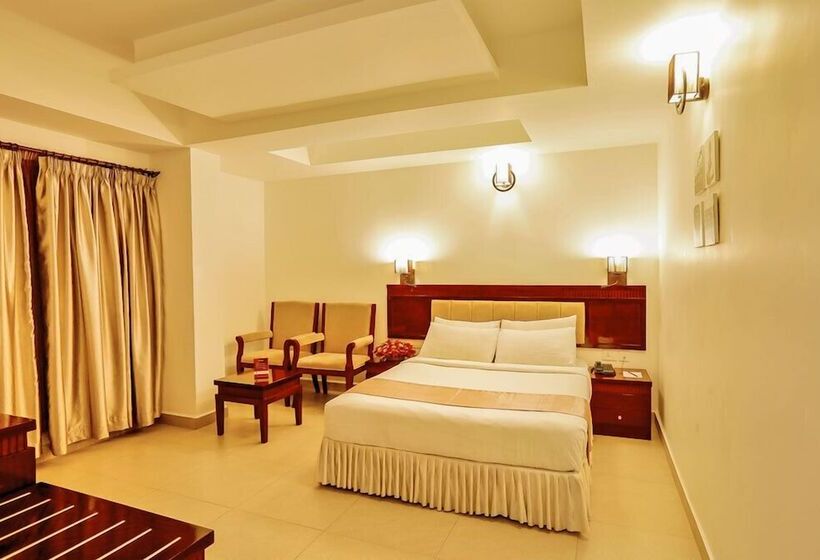 فندق Nm Royale County