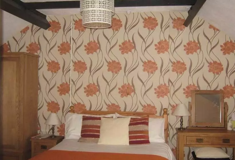 هتل North End Farm Country Guest House