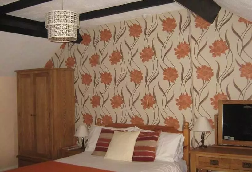 هتل North End Farm Country Guest House