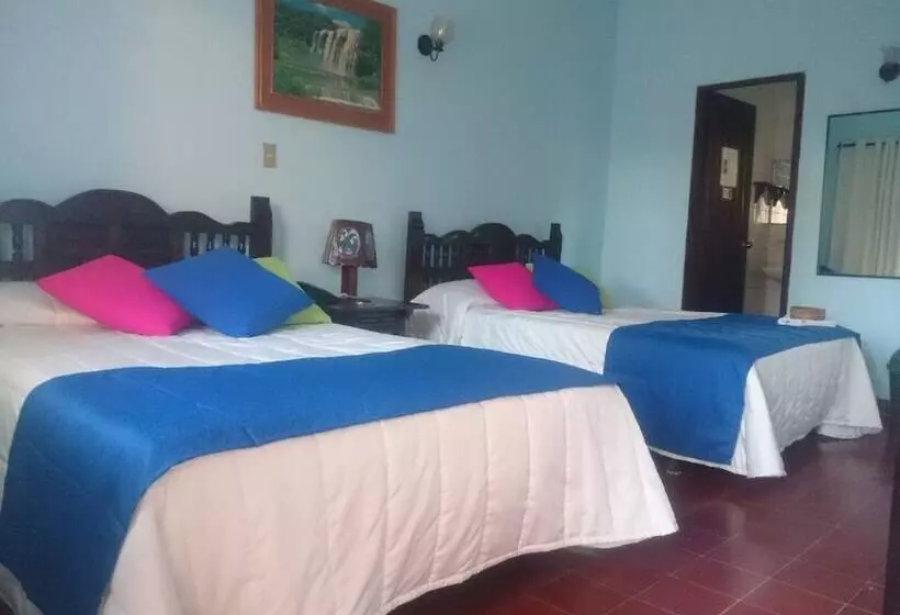 ホテル Posada Koniapan