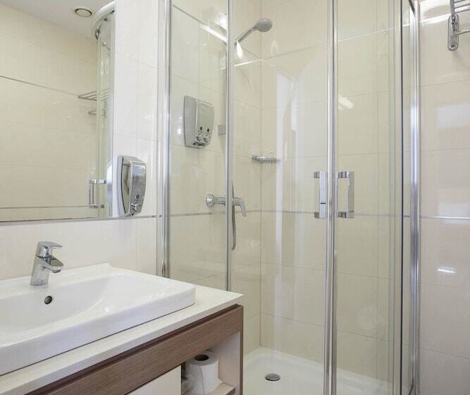 هتل Srbija Garden Free Parking