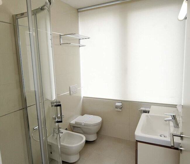 هتل Srbija Garden Free Parking