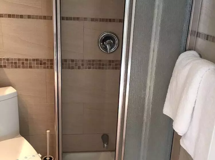 Отель Star Montreal