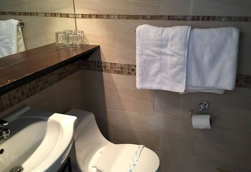 فندق Star Montreal